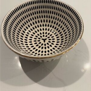 Elegant Black and White Patterned Bowl with Gold Accent